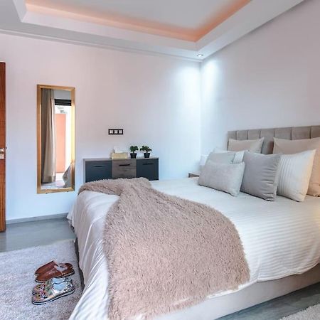 Luxury Refuge - Marrakech Centre Apartment Marrakesh Bagian luar foto