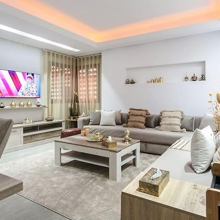 Luxury Refuge - Marrakech Centre Apartment Marrakesh Bagian luar foto