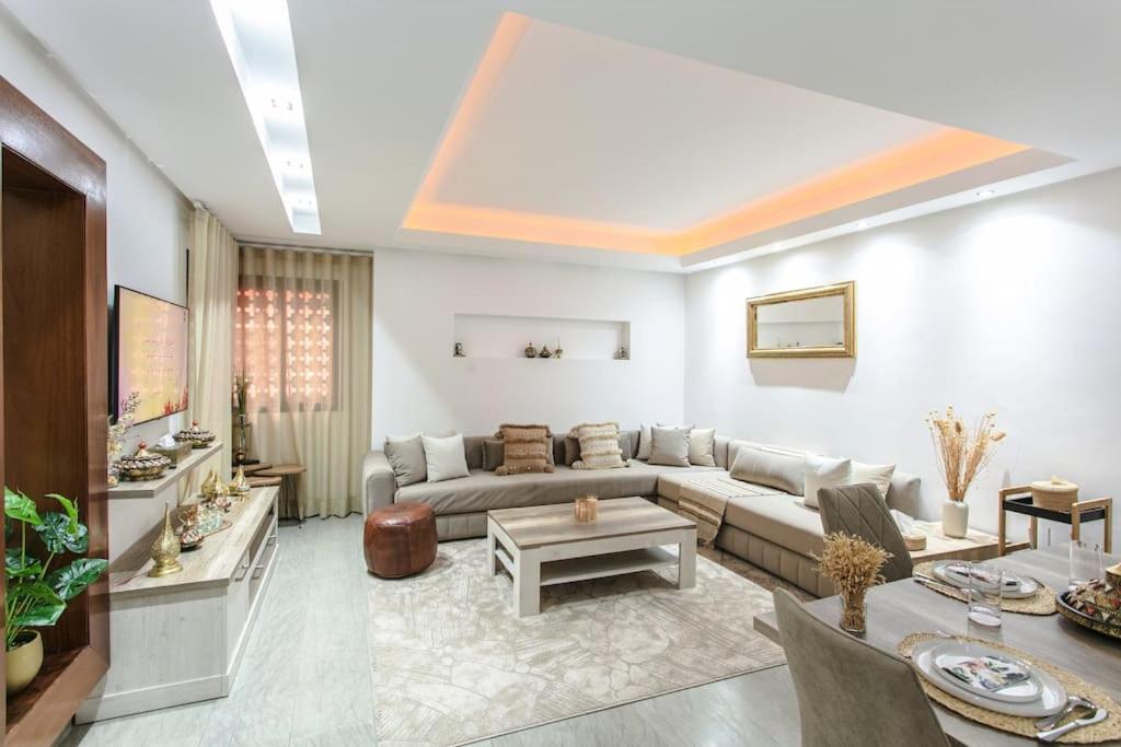 Luxury Refuge - Marrakech Centre Apartment Marrakesh Bagian luar foto