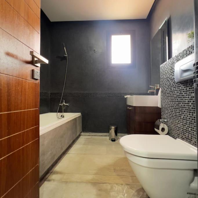 Luxury Refuge - Marrakech Centre Apartment Marrakesh Bagian luar foto