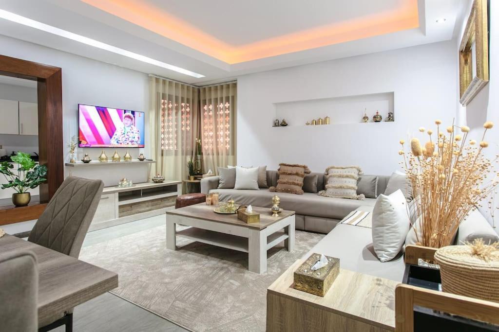 Luxury Refuge - Marrakech Centre Apartment Marrakesh Bagian luar foto